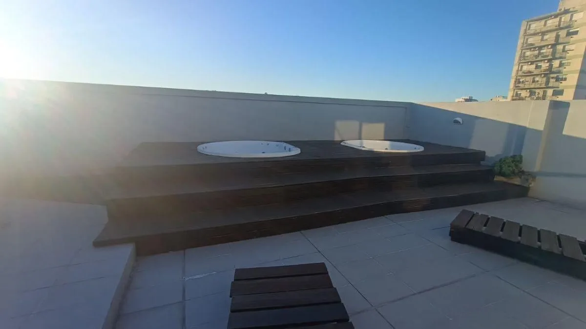 Loft con balcón aterrazado