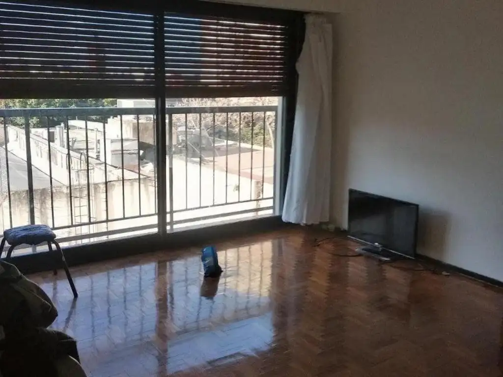 Planta baja en Villa Urquiza
