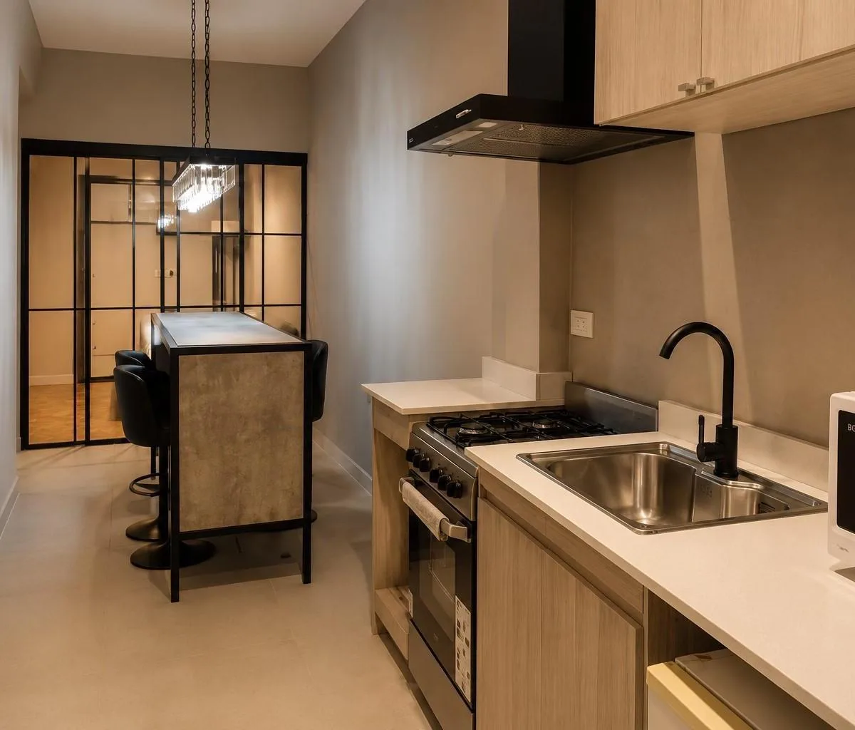 Venta / Alquiler Departamento 2 Amb C/balcón en Retiro Refaccionado!