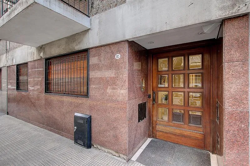 Alquiler Departamento 2 Ambientes Luminoso Al Frente Balcón Parque Rivadavia Caballito