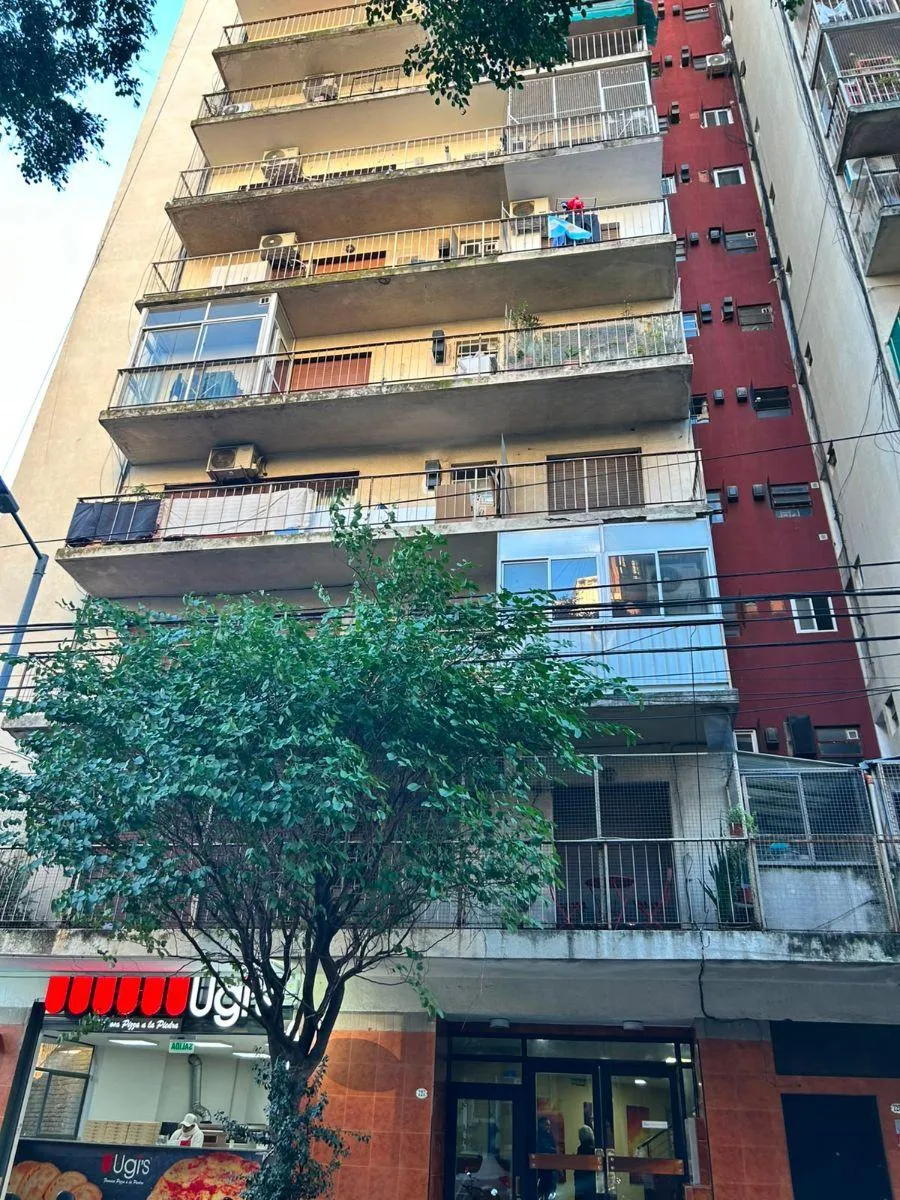 Departamento 2 ambientes con balcón