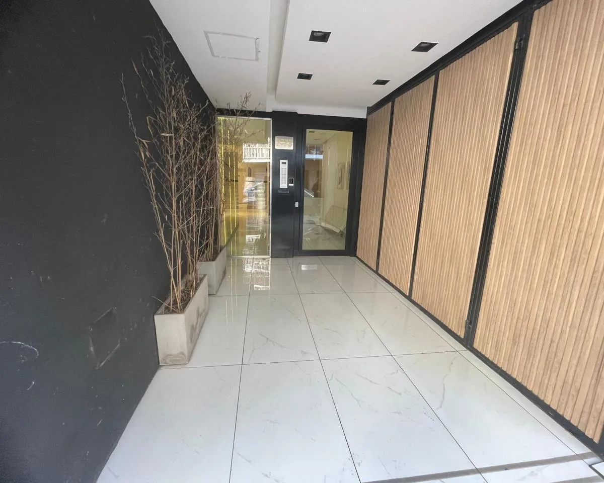 New 1BR 2-room apartment