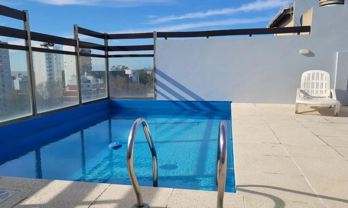 Departamento en Olivos con balcón y amenities