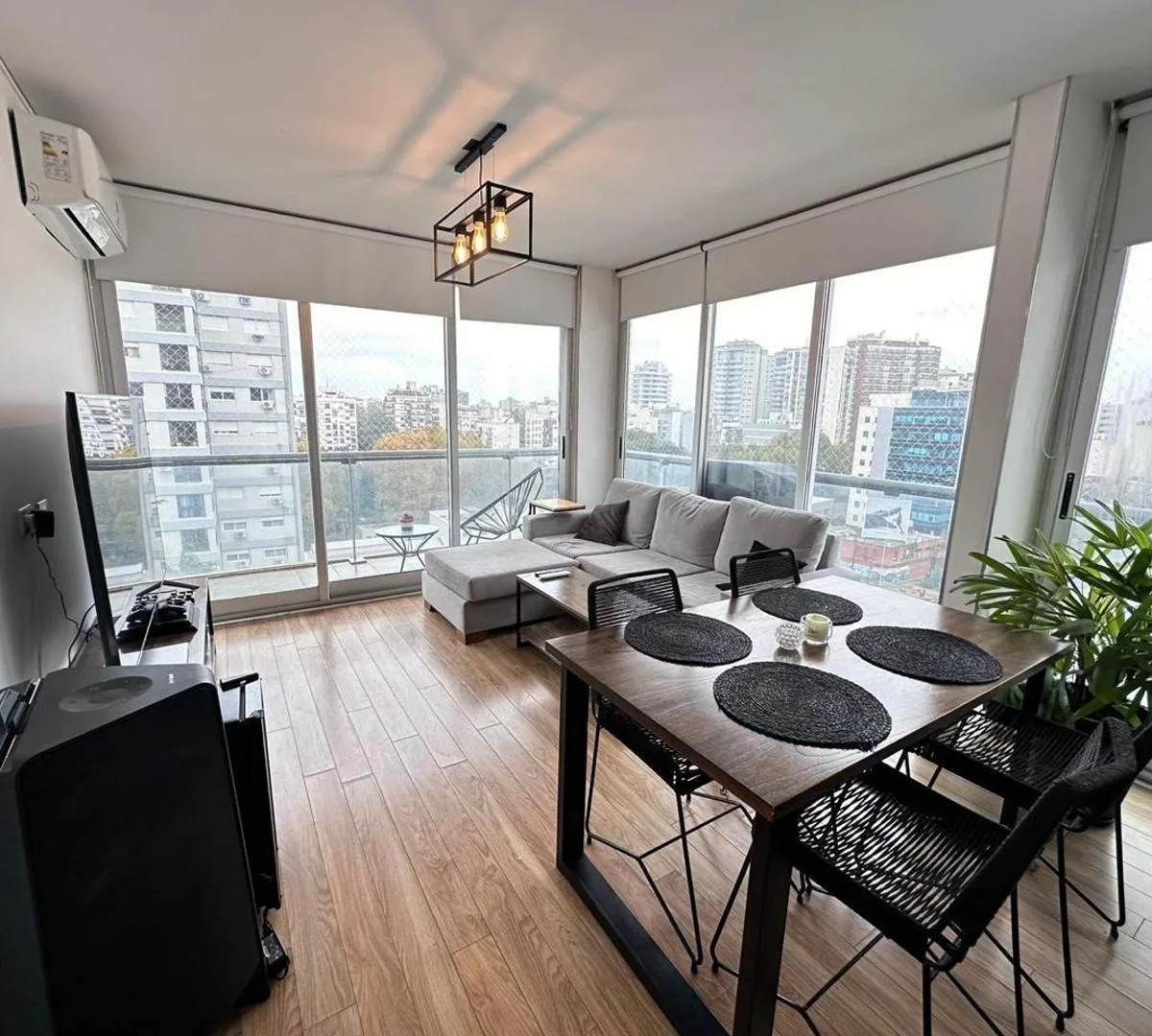 2BR with balcony and partial river view
