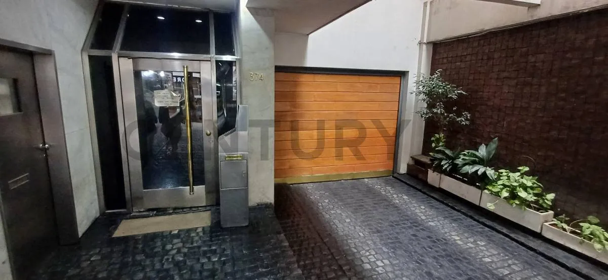 Monoambiente en Caballito con balcón