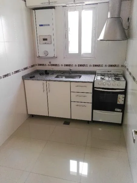 Departamento 2 ambientes con balcón