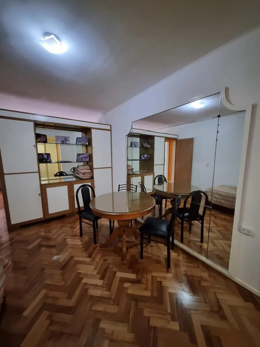 Departamento amoblado con balcón