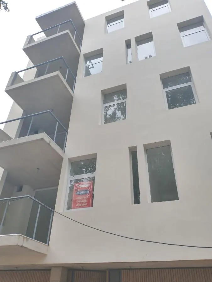 3 ambientes con terraza propia