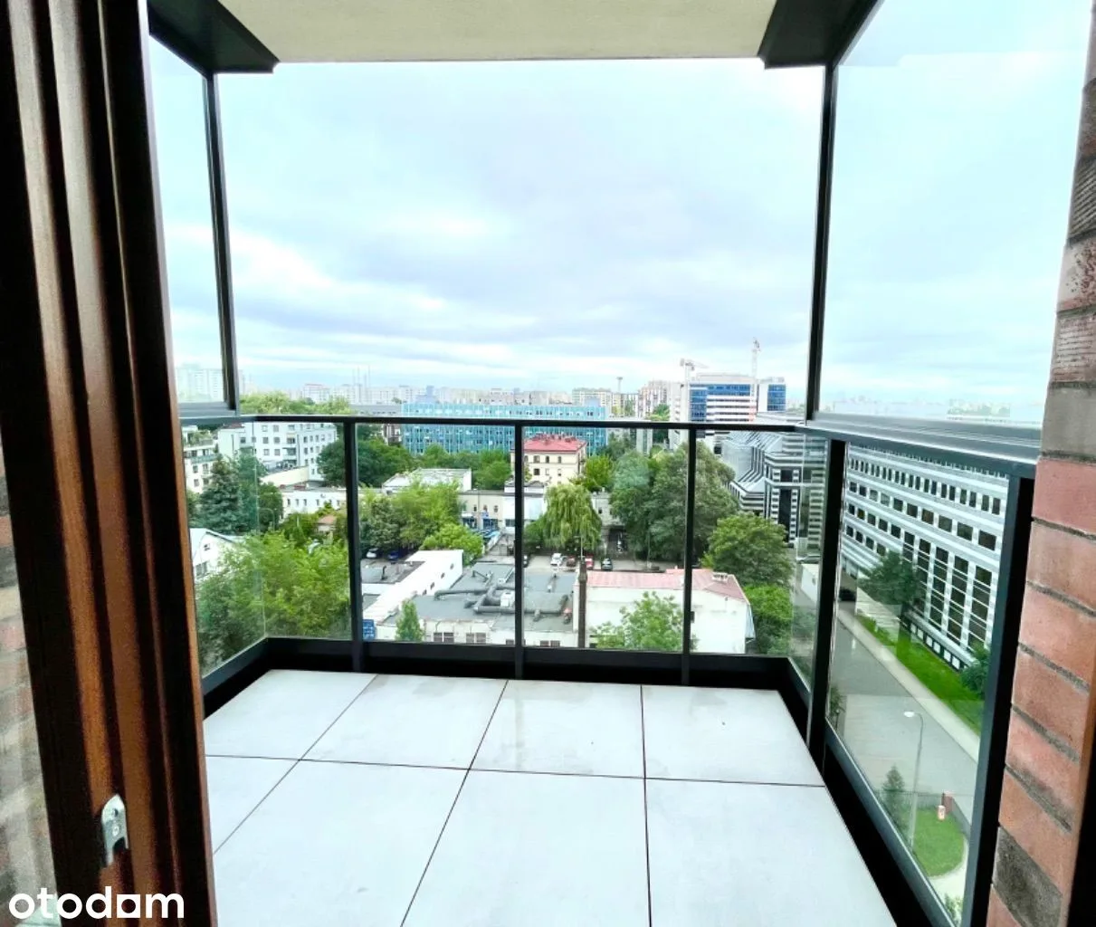 balcony