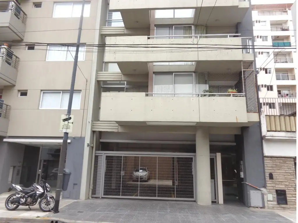2 ambientes con balcón y pileta