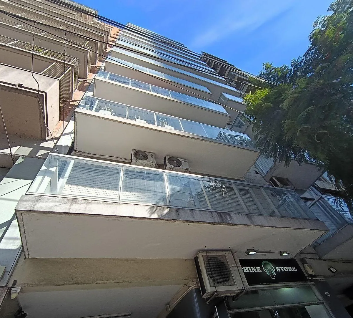 Monoambiente en Palermo piso 14