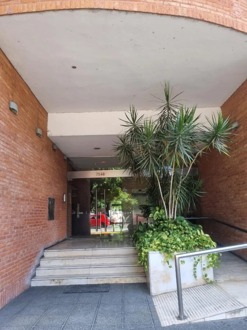 Departamento 2 ambientes amoblado