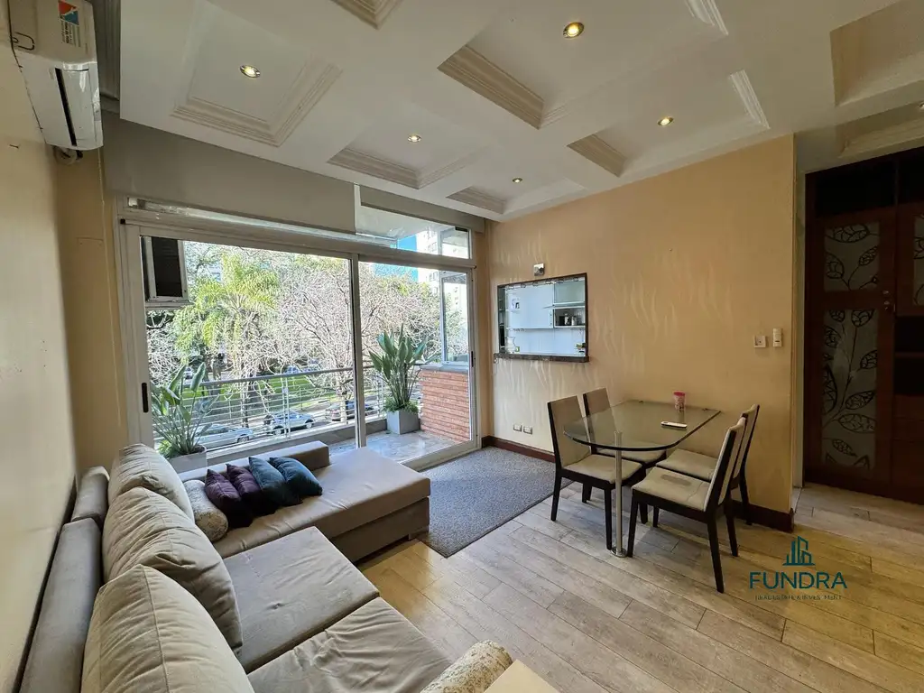 Departamento con cochera y amenities