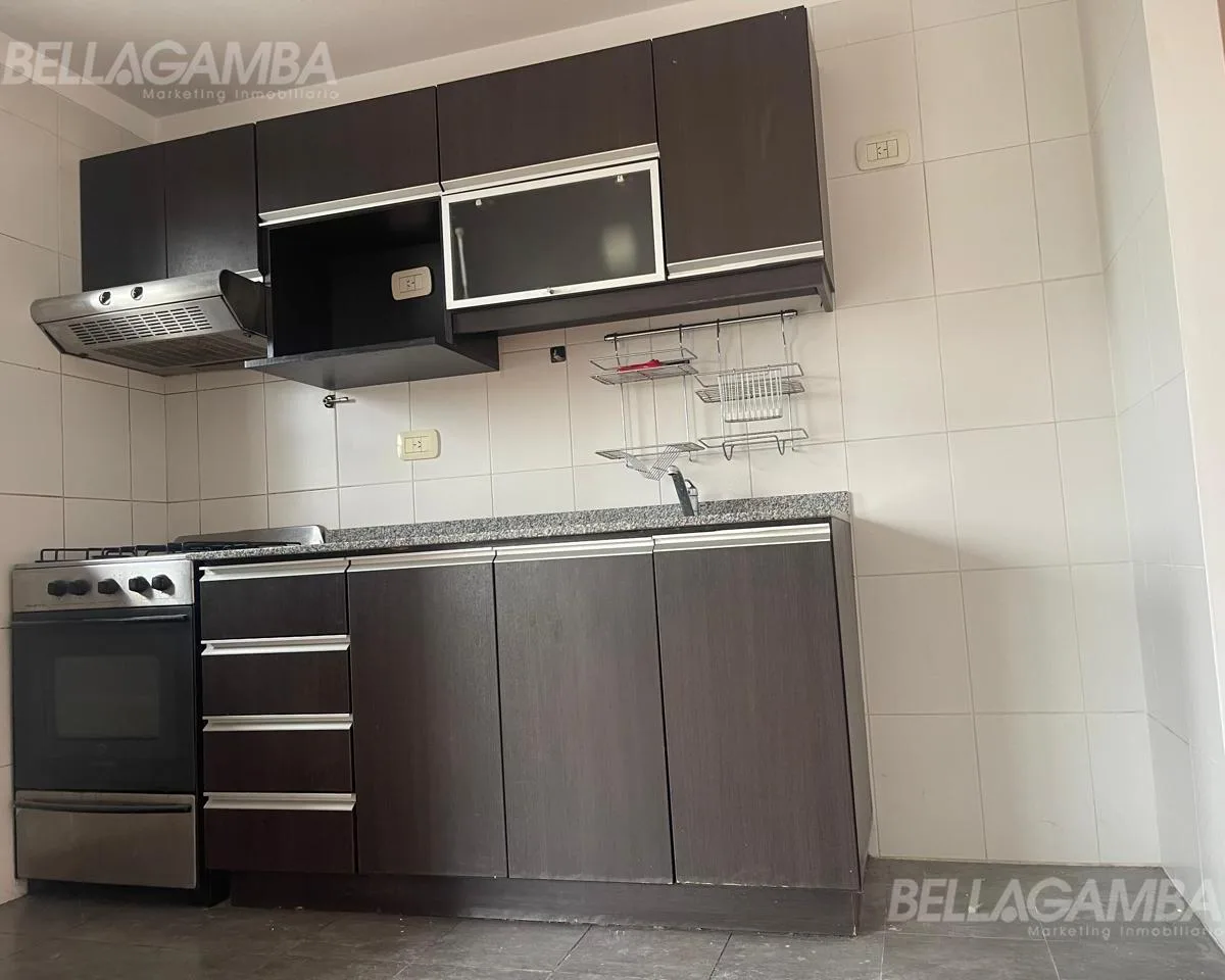 Departamento en Colegiales con cochera
