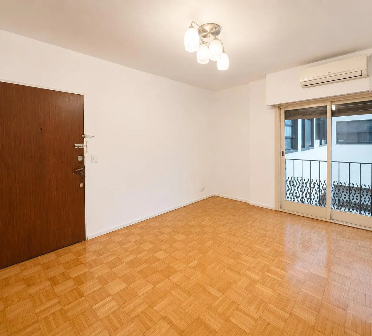 Belgrano R, 40 m², air conditioning