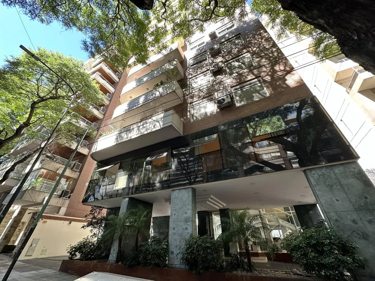 2 ambientes con balcón