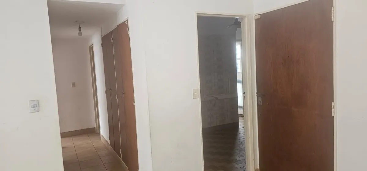 4th floor north-facing central heating