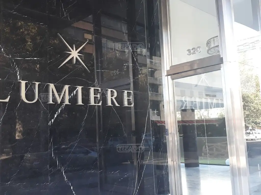 Lumíere Puerto Madero con balcón