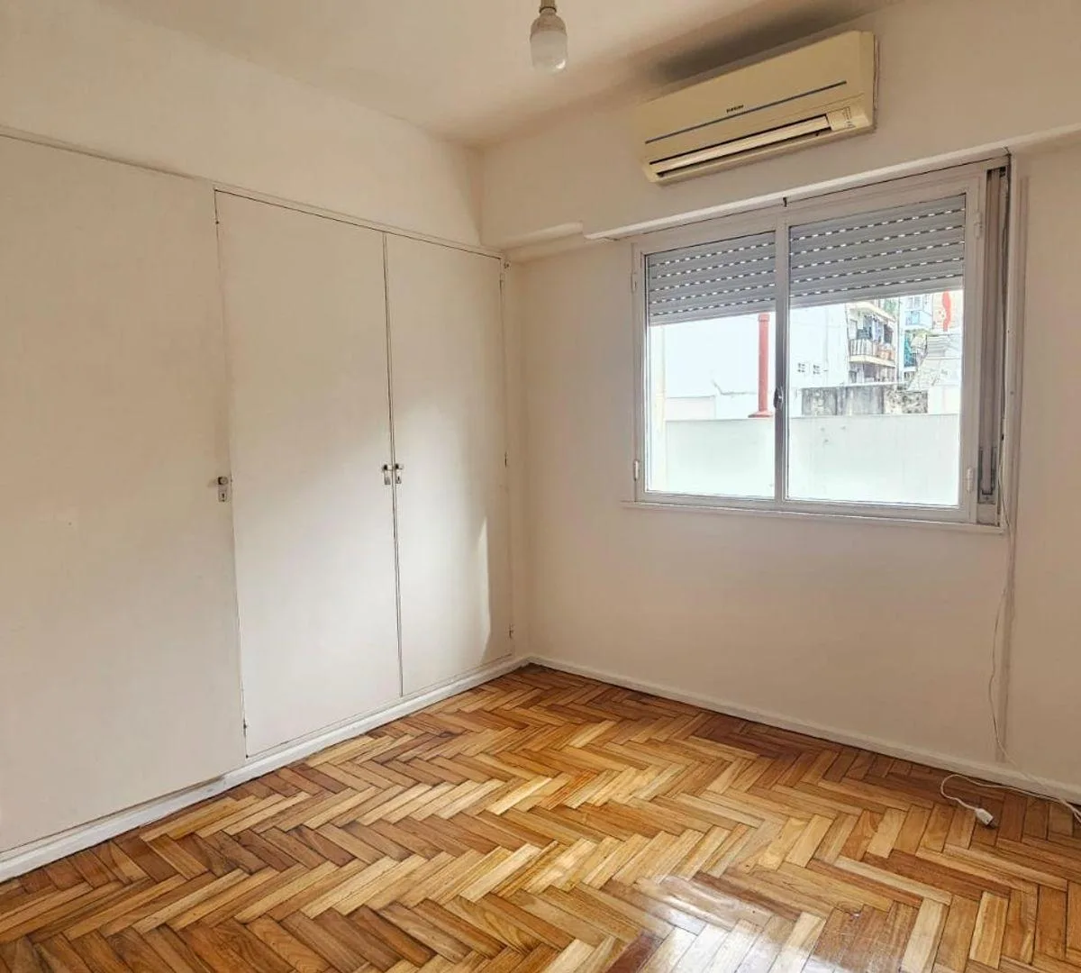 Departamento con terraza en Balvanera
