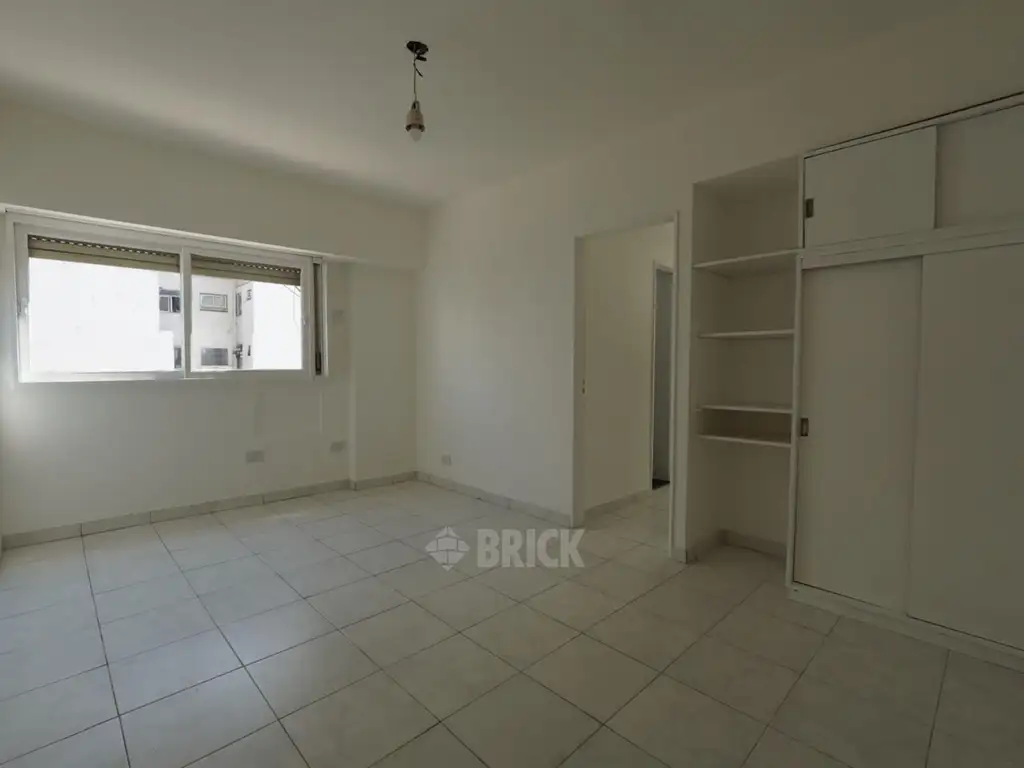Departamento 2 ambientes con balcón