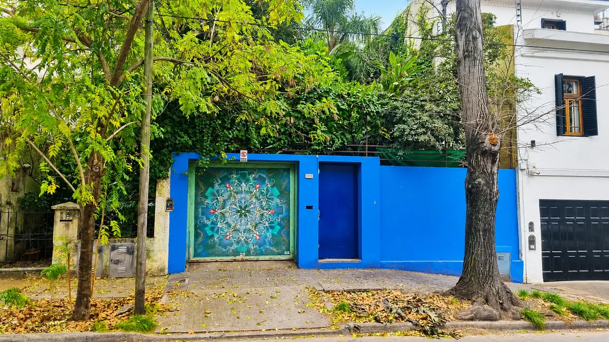 PH con jardín y cochera