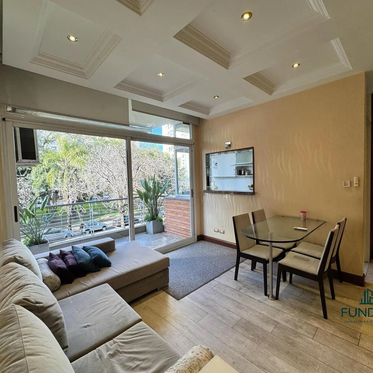 Departamento en Colegiales con cochera