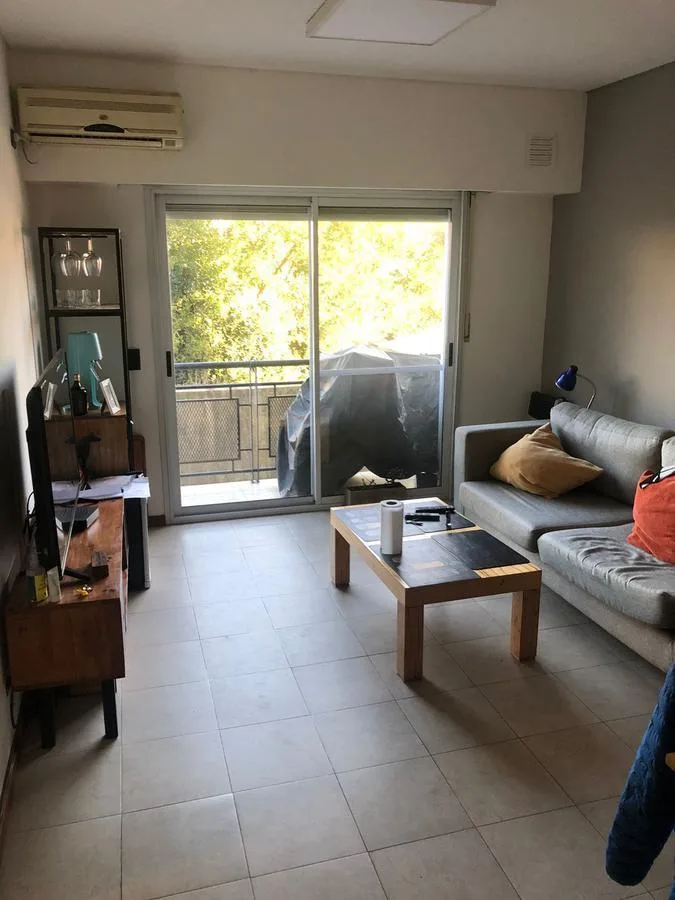 Departamento 2 ambientes con balcón