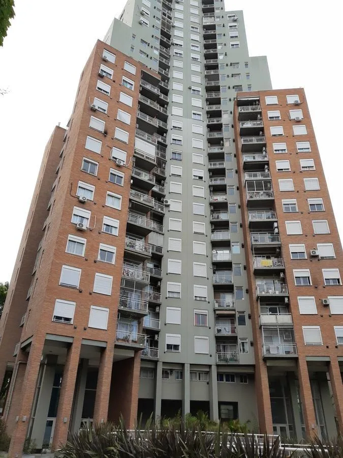 2 ambientes con balcón y pileta