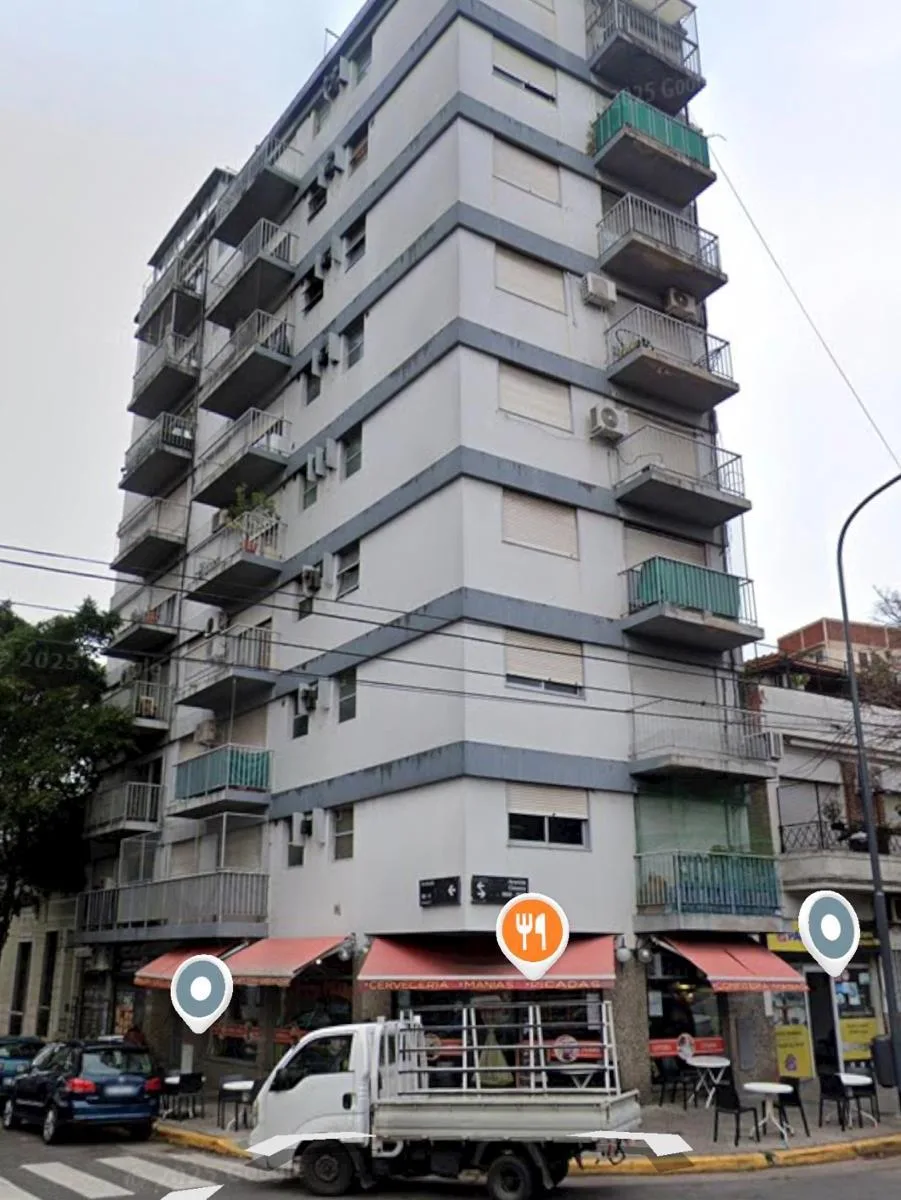 Departamento 2 ambientes con balcón