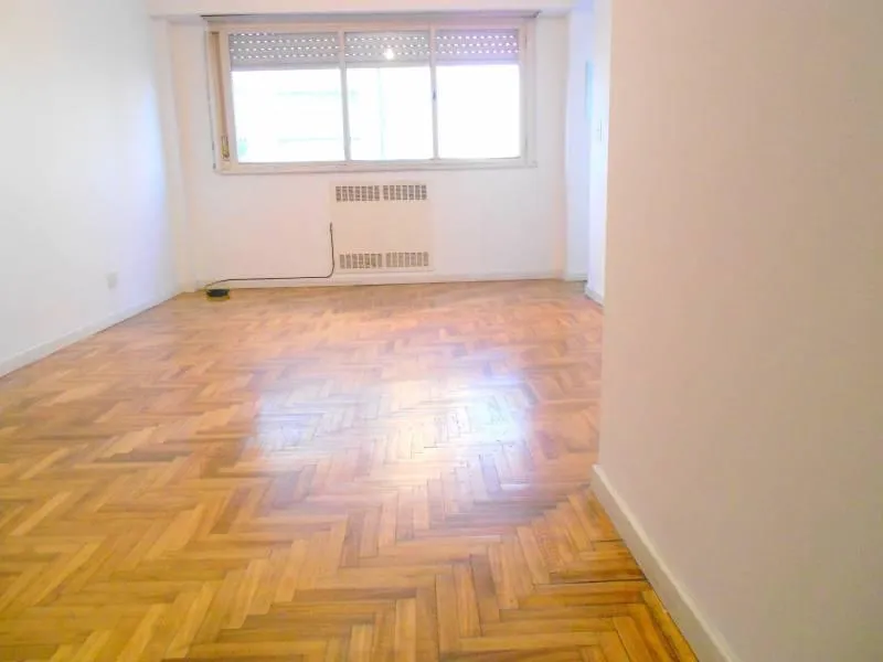 3 ambientes con balcón
