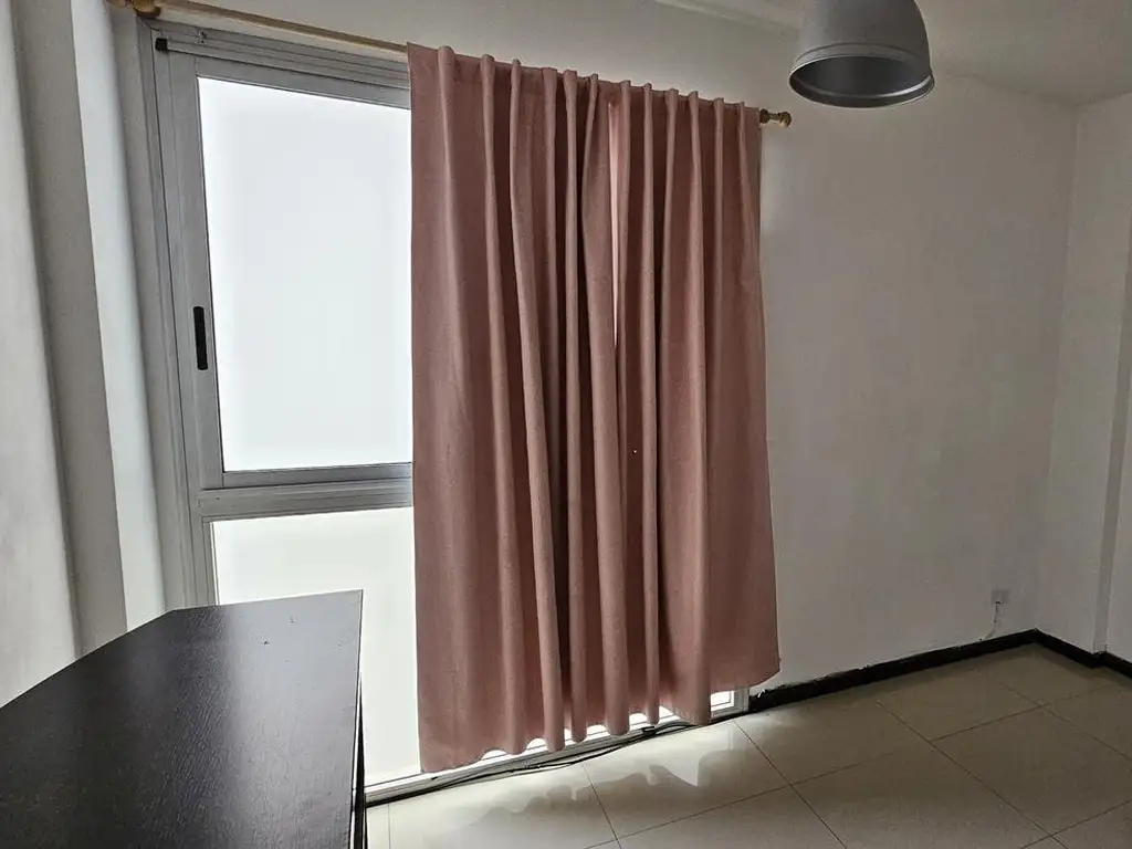 2 ambientes con balcón en Palermo
