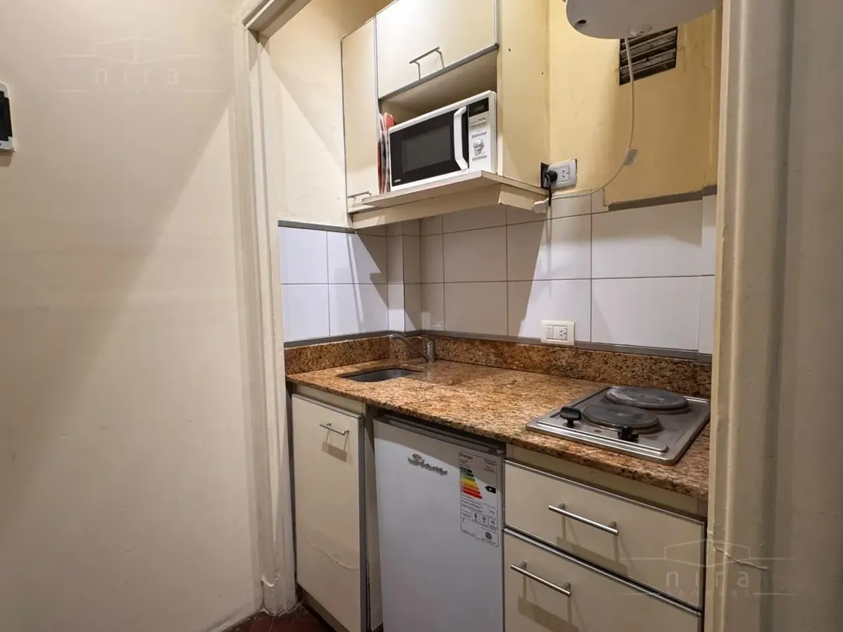 Recoleta   Junin Y Juncal Monoambiente Piso 3