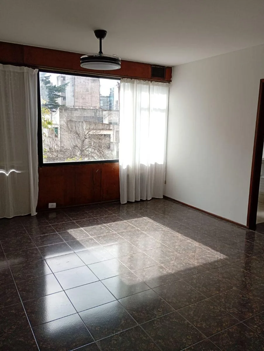 Bright front-facing studio apartment