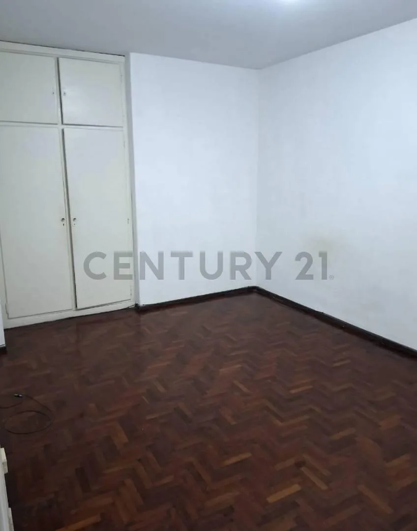 Studio with air conditioning