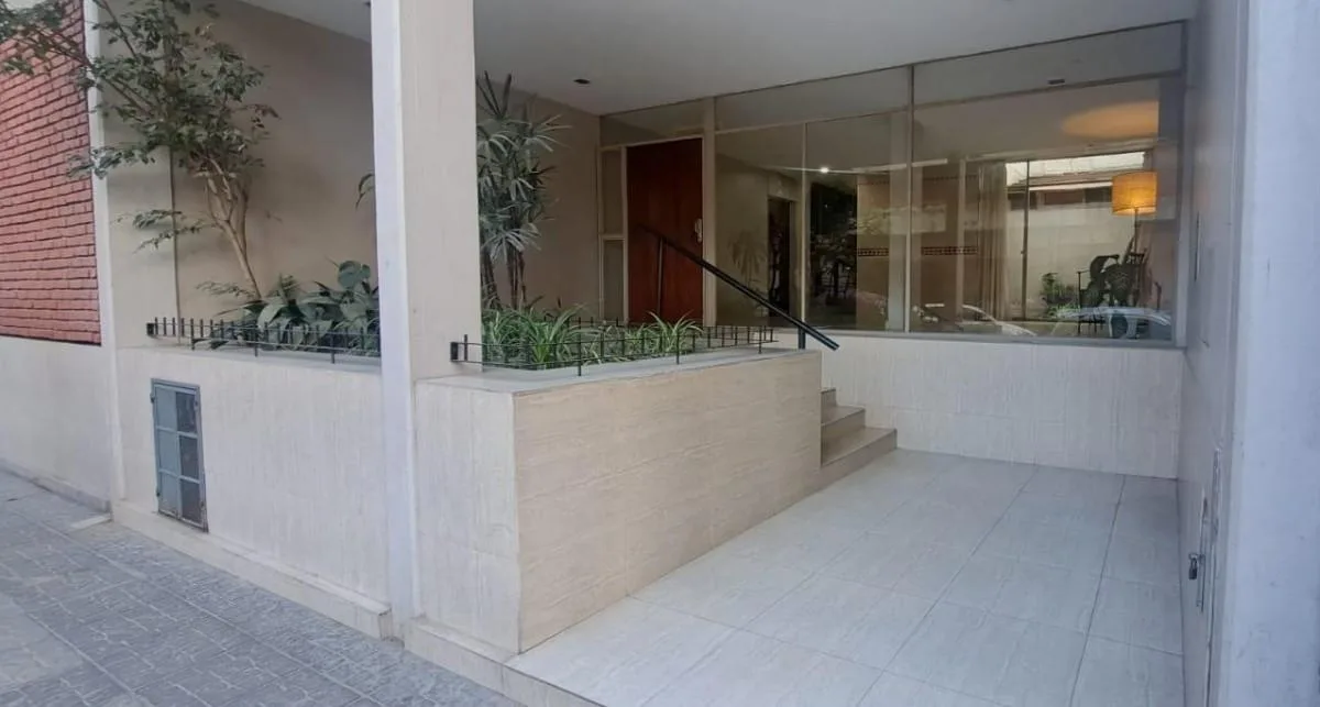 Ground-floor front-facing unit