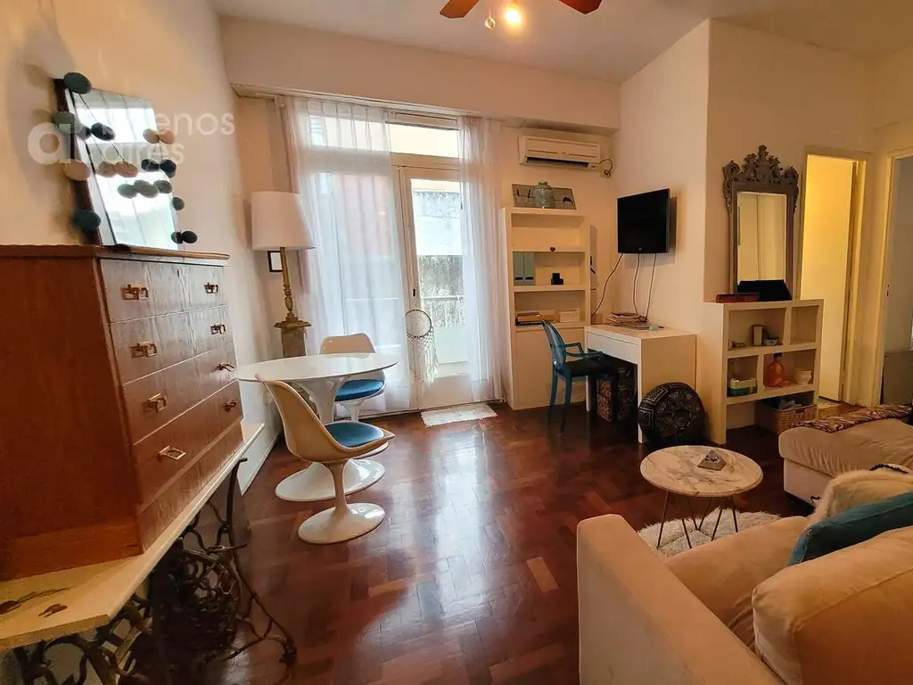 Departamento amoblado con balcón