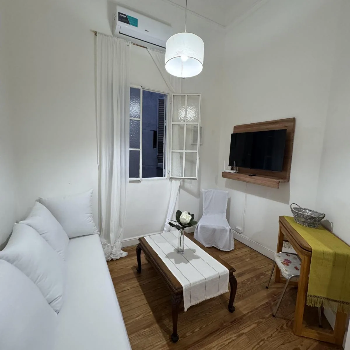 Impecable 2 Amb Amoblado a Nuevo | a Pasos de Uade y 9 de Julio | San Telmo