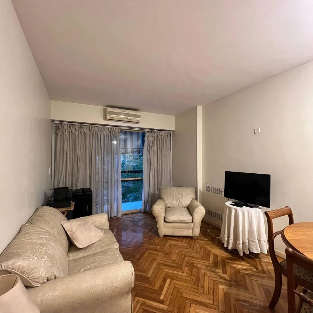 Departamento 2 ambientes con balcón