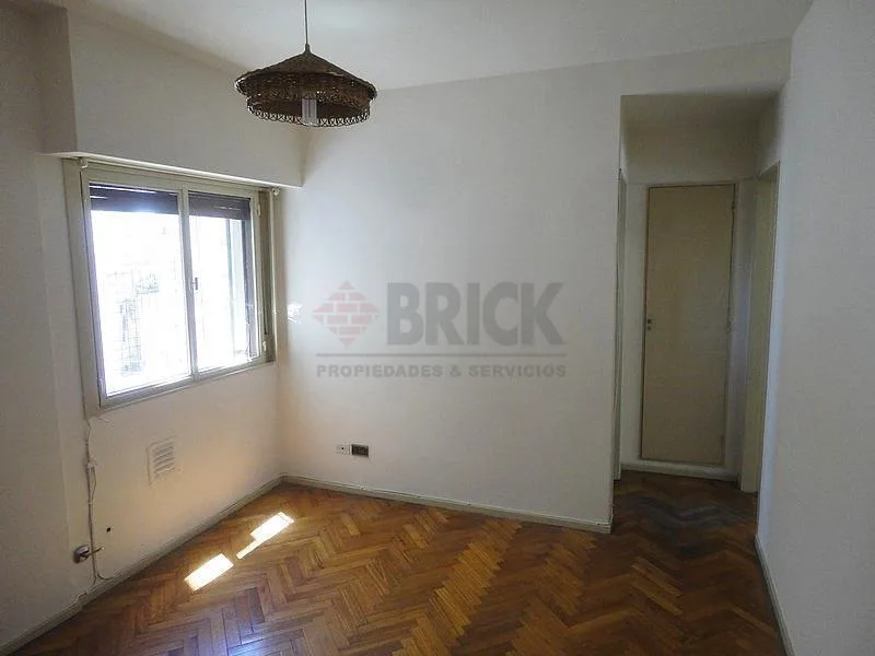 2 ambientes lateral con parquet
