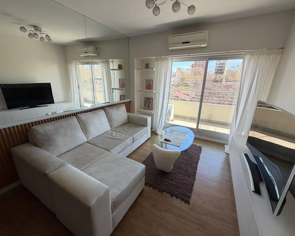 Departamento con balcón y amenities