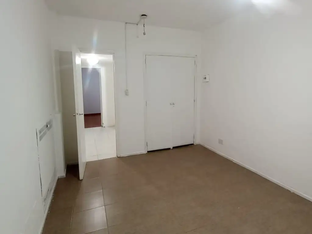 Departamento en planta baja con patio