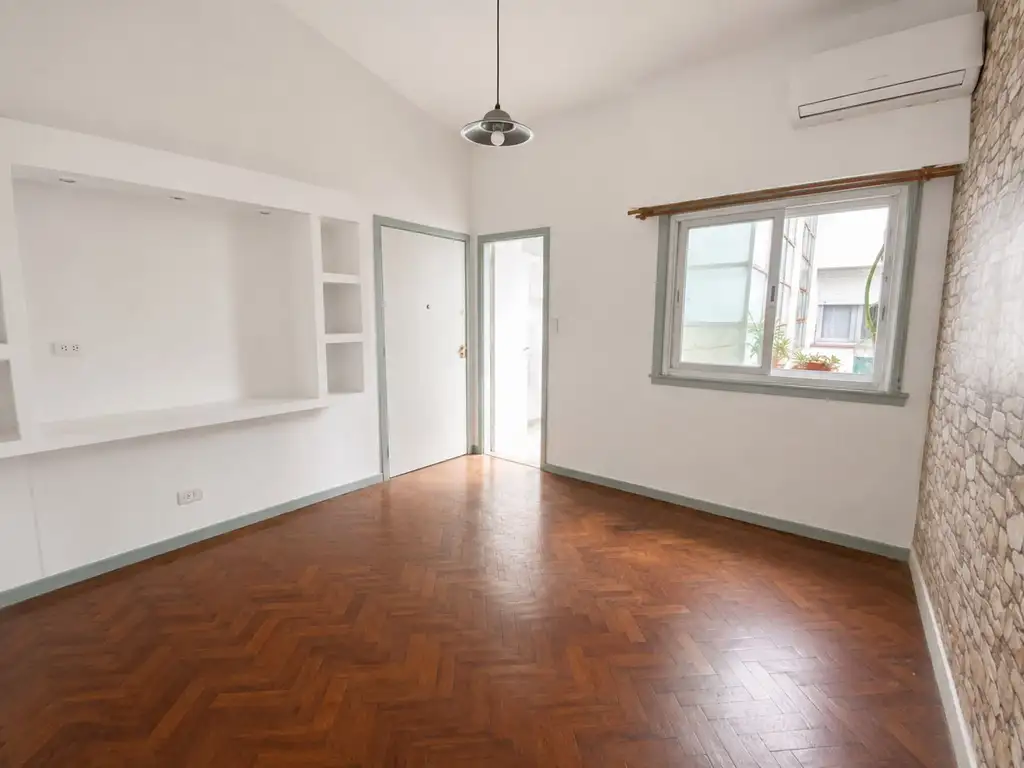 Departamento con terraza en Olivos
