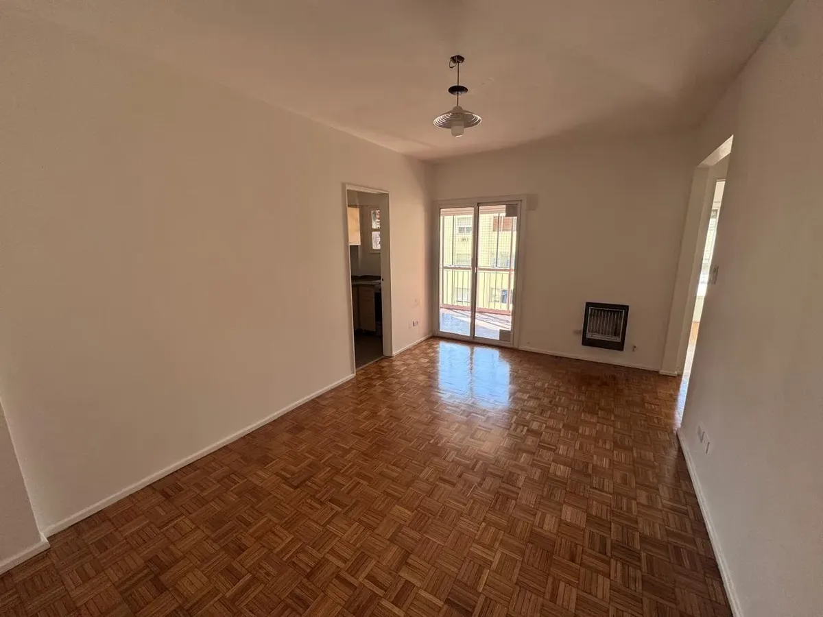Departamento en Caballito con balcón