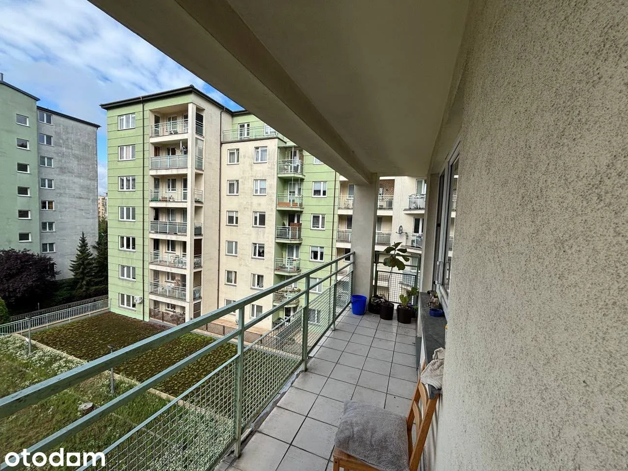 balcony
