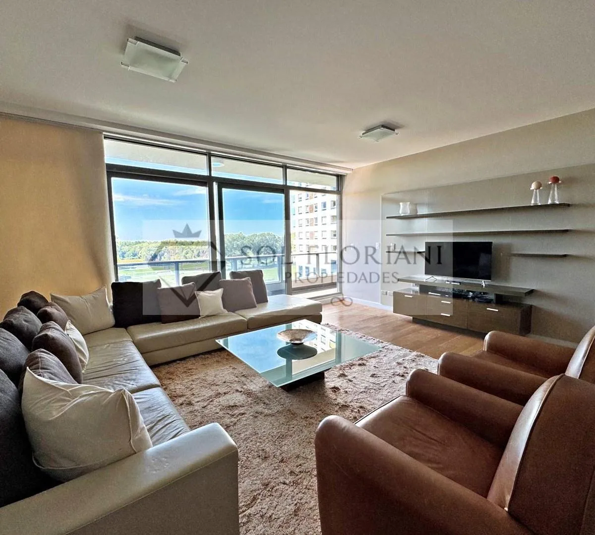 • Alquiler en Madero Center: Dos Dorm. + Dependencia Amoblado y Equipado