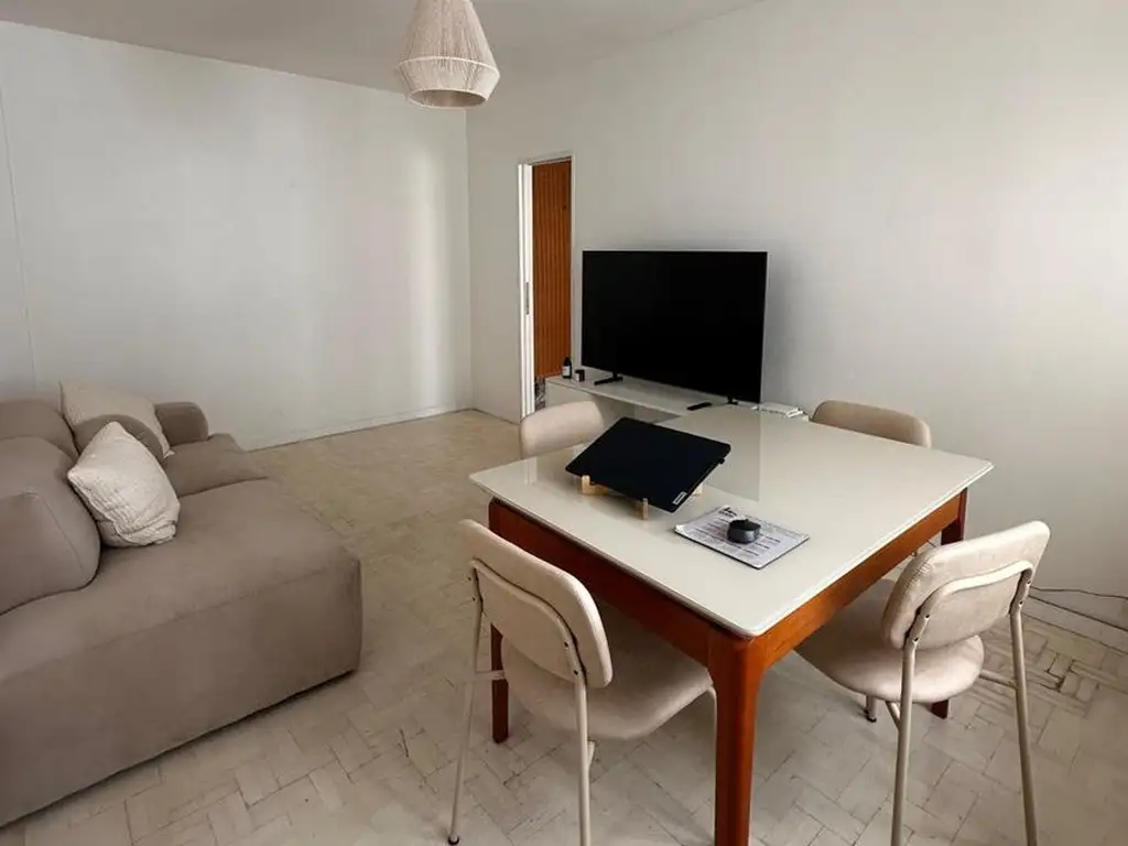 Departamento en Núñez piso 7