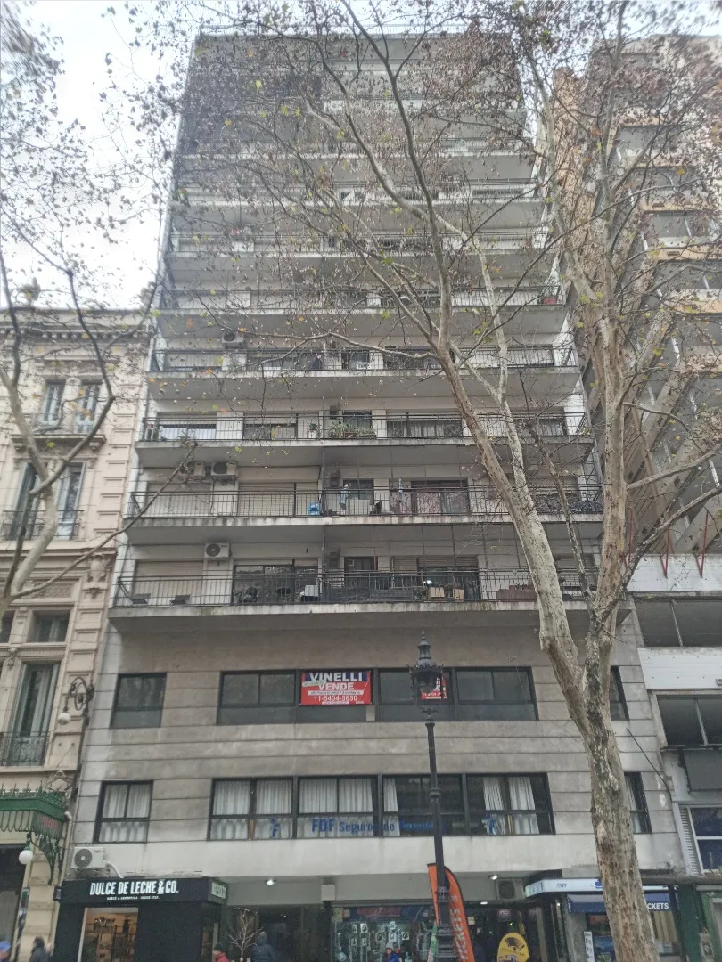 Monoambiente piso 8 con A/C