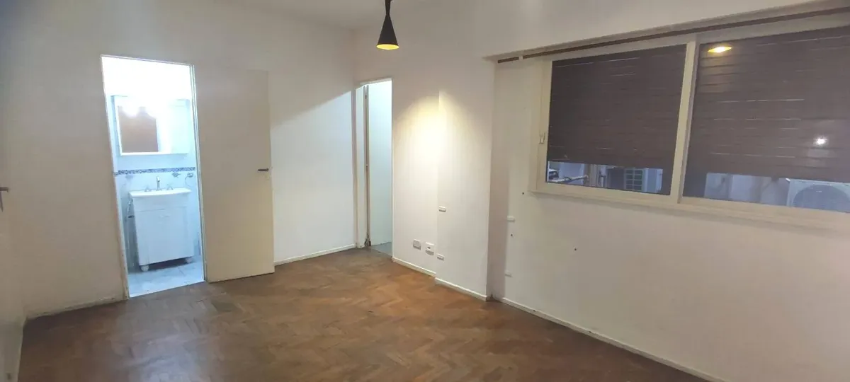 Studio with gas kitchen