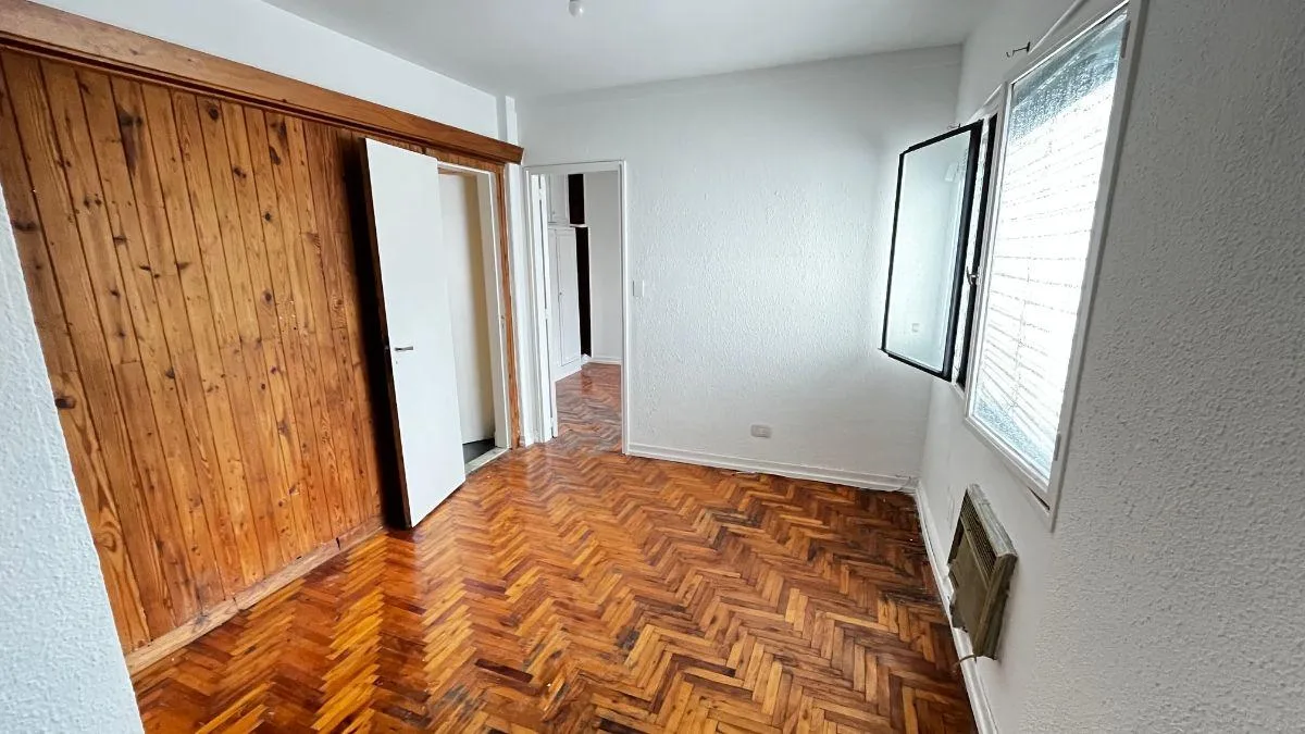2-room lateral unit with parquet