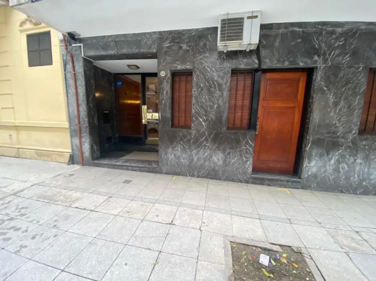 2 Ambientes Impecable En Recoleta